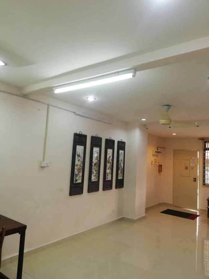 Sweethome For Travelers Seremban Eksteriør billede